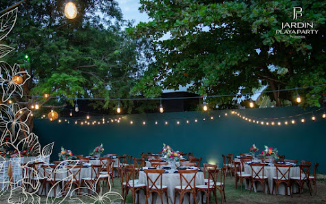 Jardin Playa Party | By Constanza Catering